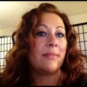 Meet your Posher, Alicia